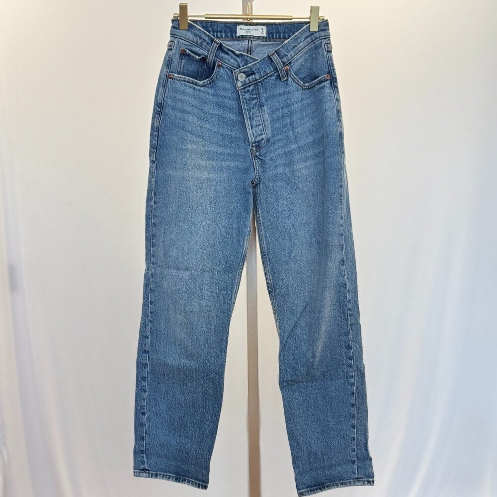 A&F Medium Wash Dad Jean - High Rise with Criss-Cross Waistband